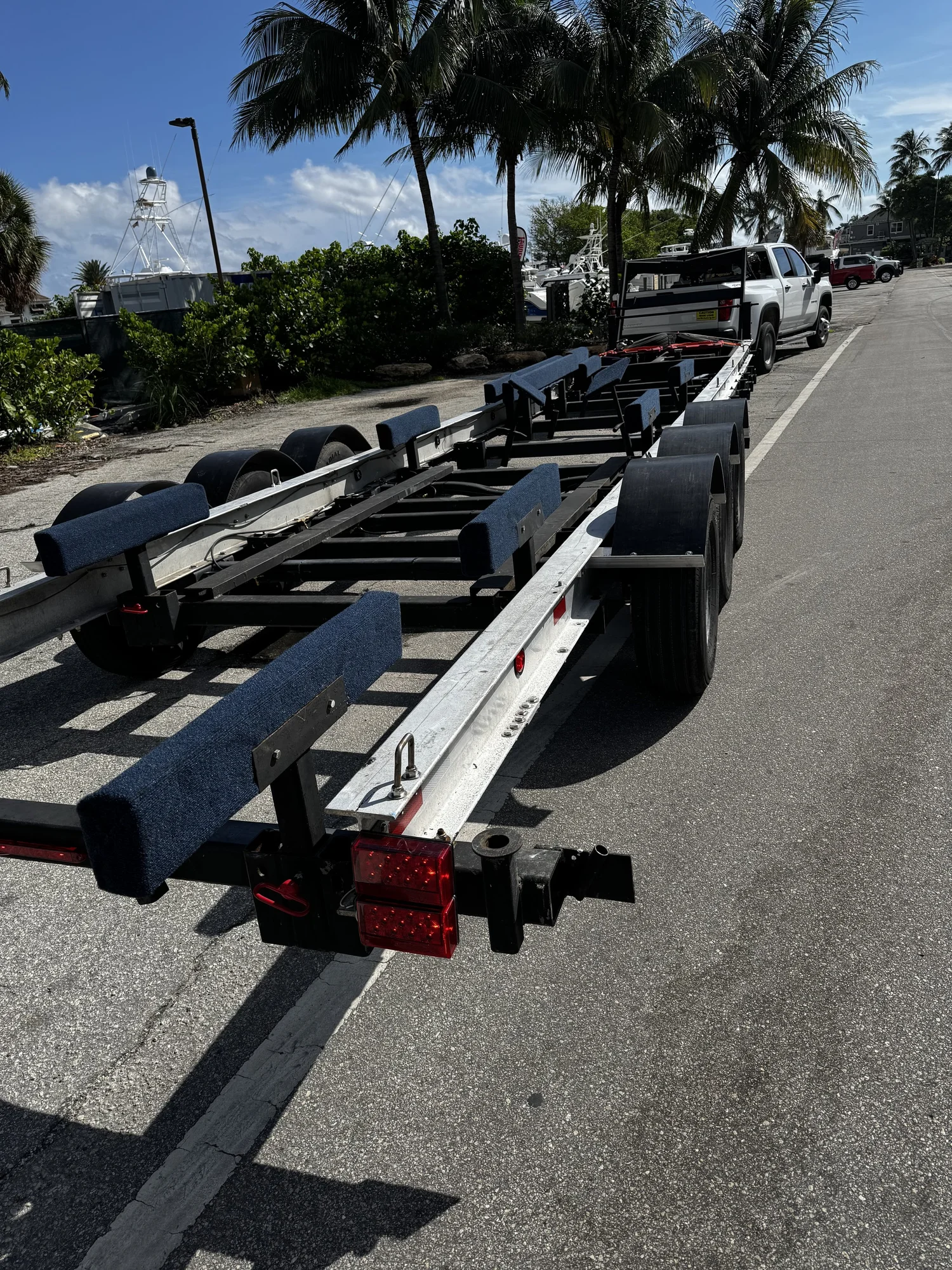 Boat Trailer (CDL Only) Boat Trailer (CDL Only)